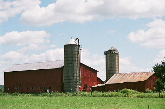 Amish farm