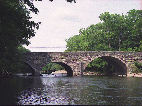 Leeds Stone bridge